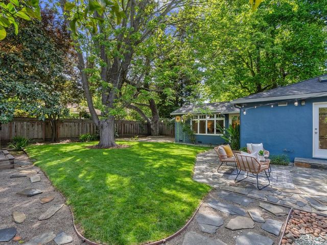 723 Gilbert Avenue, Menlo Park, CA 94025