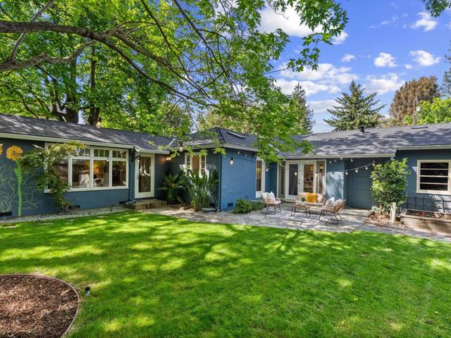723 Gilbert Avenue, Menlo Park, CA 94025
