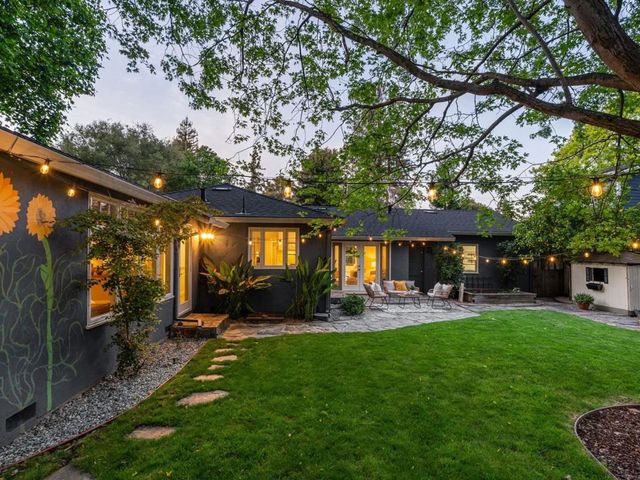 723 Gilbert Avenue, Menlo Park, CA 94025