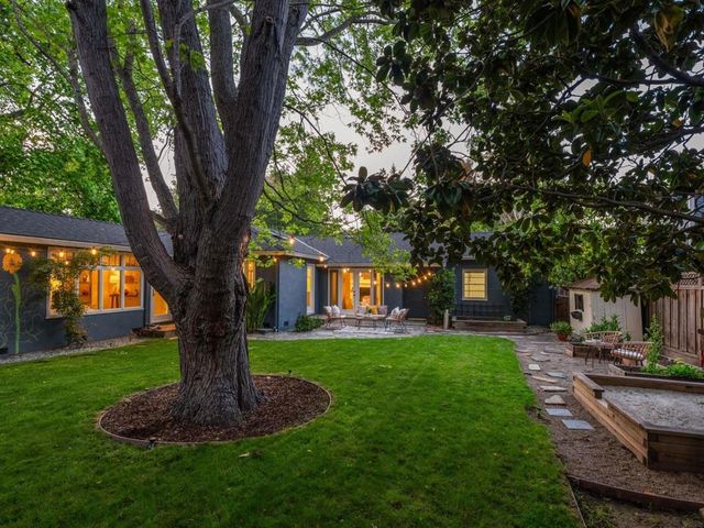 723 Gilbert Avenue, Menlo Park, CA 94025