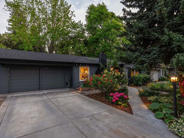 723 Gilbert Avenue, Menlo Park, CA 94025