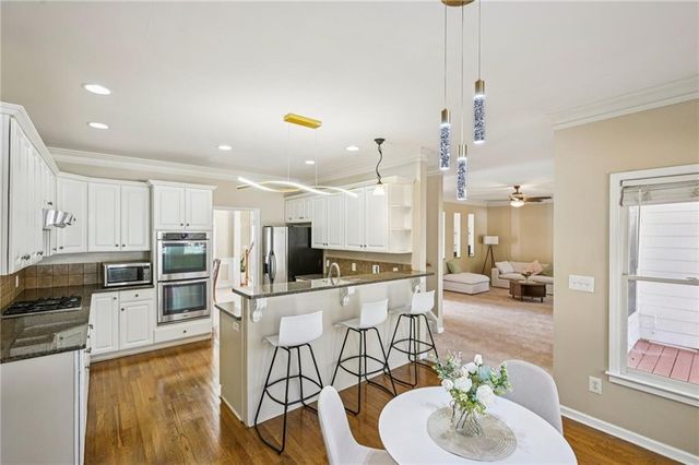 100 Julia Court, Fayetteville, GA 30214