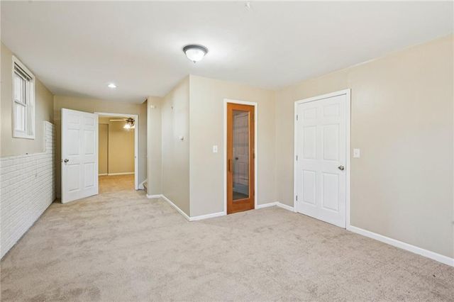 100 Julia Court, Fayetteville, GA 30214