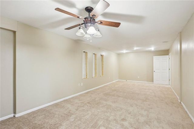 100 Julia Court, Fayetteville, GA 30214