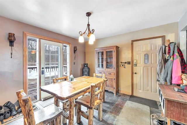 4940 HAFEMAN LANE, Green Bay, WI 54311