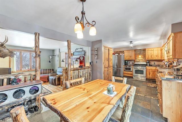 4940 HAFEMAN LANE, Green Bay, WI 54311