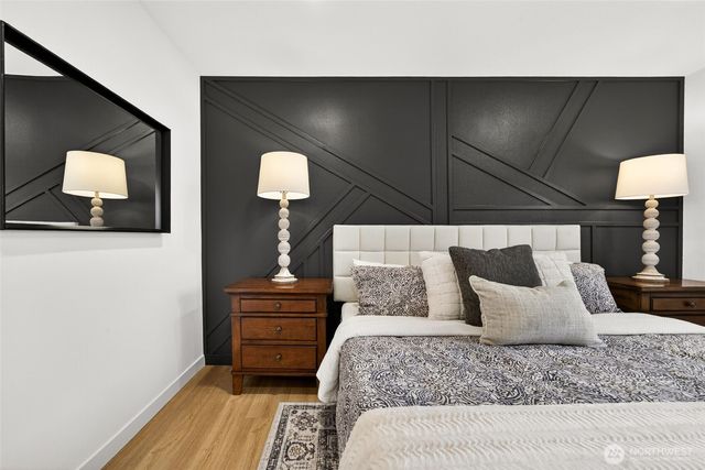 2311 NE 6th Place, Renton, WA 98056