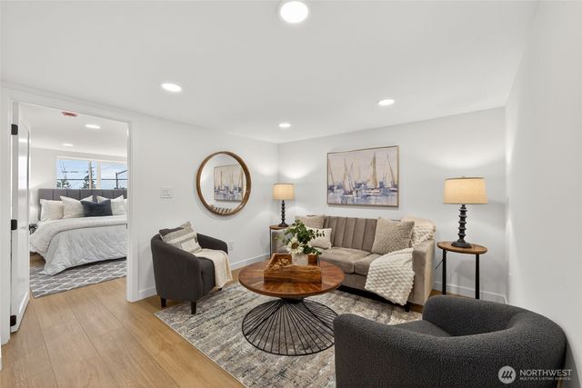 2311 NE 6th Place, Renton, WA 98056