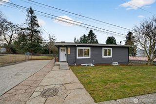 2311 NE 6th Place, Renton, WA 98056