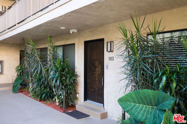 931 N ALFRED Street 206, Los Angeles, CA 90069