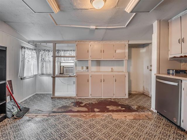 1111 N Minnesota Avenue, Shawnee, OK 74801