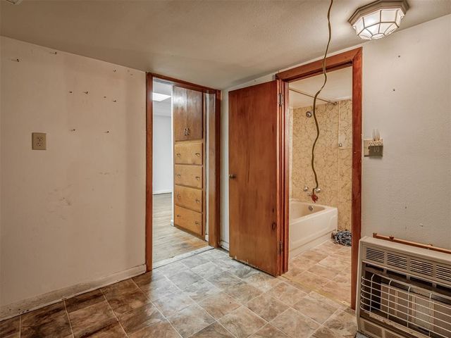 1111 N Minnesota Avenue, Shawnee, OK 74801