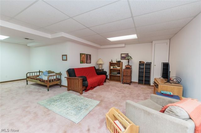1900 Lillian Road, Stow, OH 44224