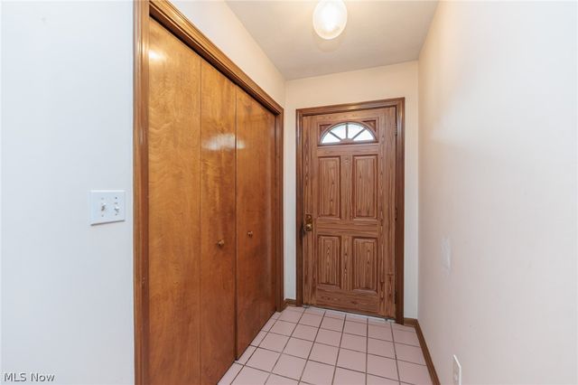 1900 Lillian Road, Stow, OH 44224