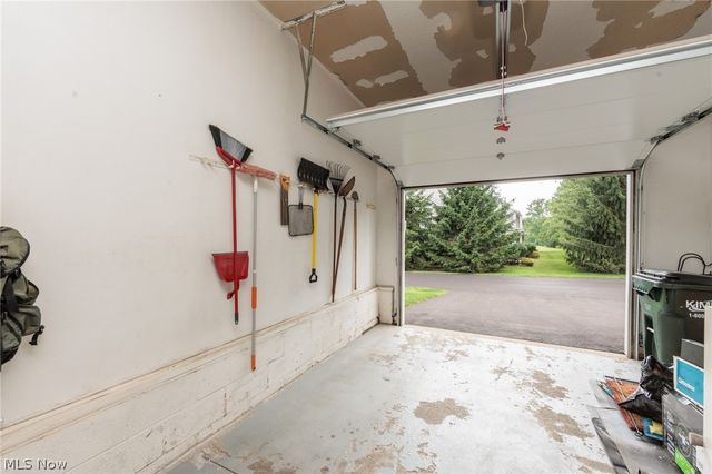 1900 Lillian Road, Stow, OH 44224