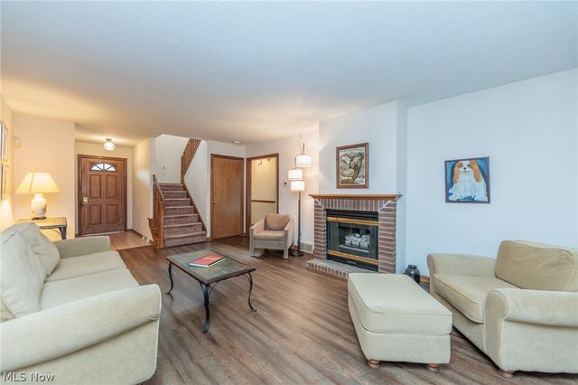 1900 Lillian Road, Stow, OH 44224