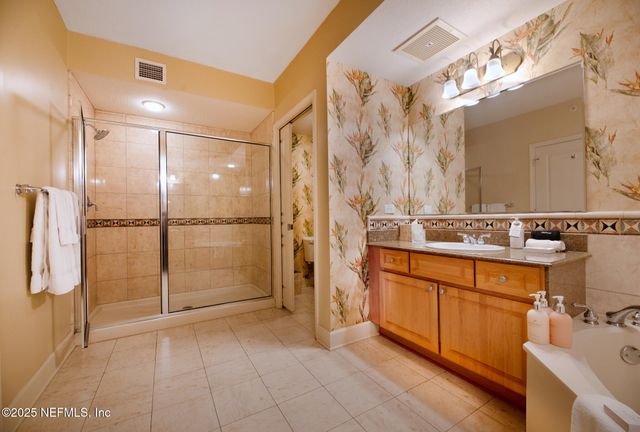 200 OCEAN CREST Drive, 1012, Palm Coast, FL 32137