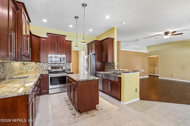 5651 WELAKA Court, Fleming Island, FL 32003