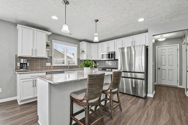 2612 Orange Court SE, Grand Rapids, MI 49546