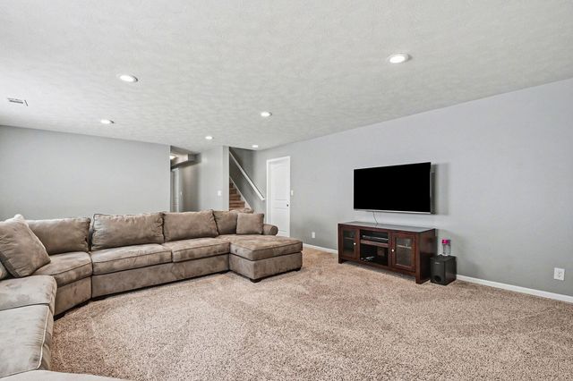 2612 Orange Court SE, Grand Rapids, MI 49546