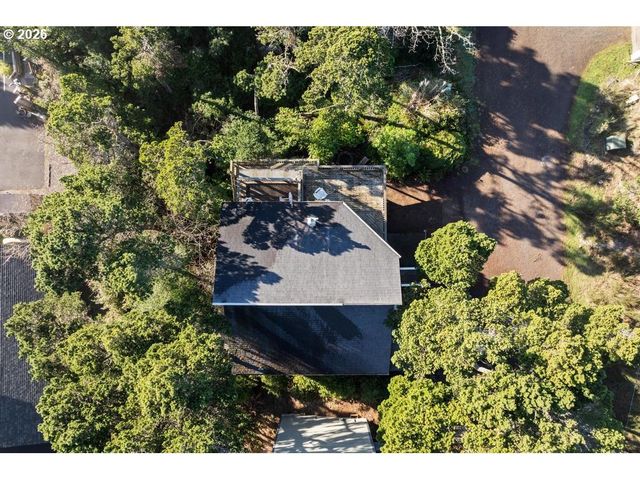 5455 REGENT St, Oceanside, OR 97134