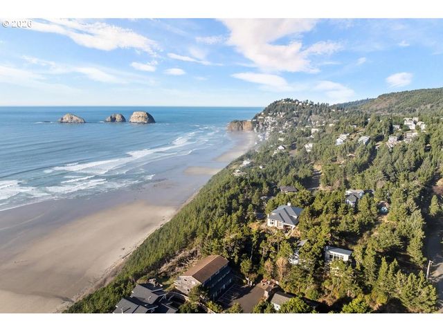 5455 REGENT St, Oceanside, OR 97134