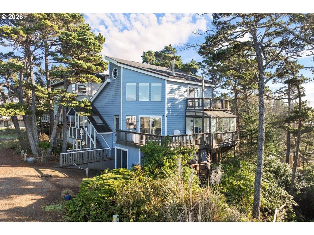 5455 REGENT St, Oceanside, OR 97134