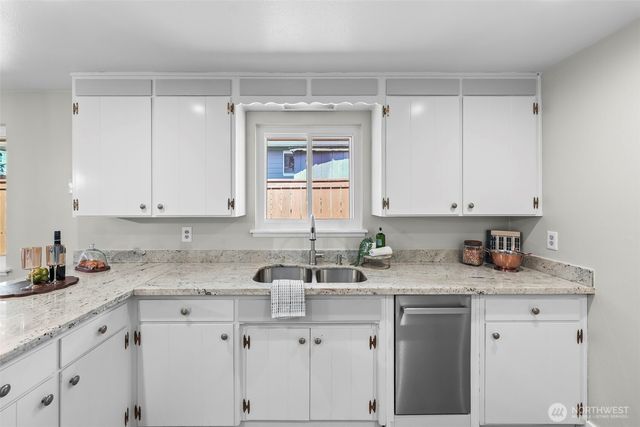 1005 N Stevens, Tacoma, WA 98406