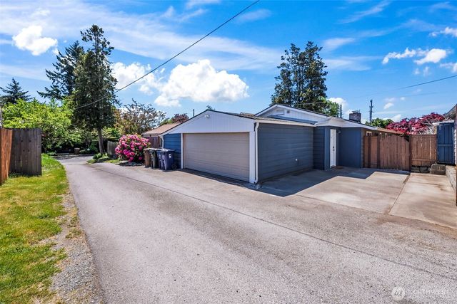 1005 N Stevens, Tacoma, WA 98406