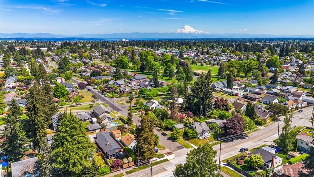 1005 N Stevens, Tacoma, WA 98406