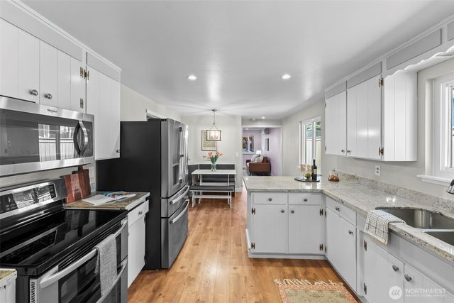 1005 N Stevens, Tacoma, WA 98406