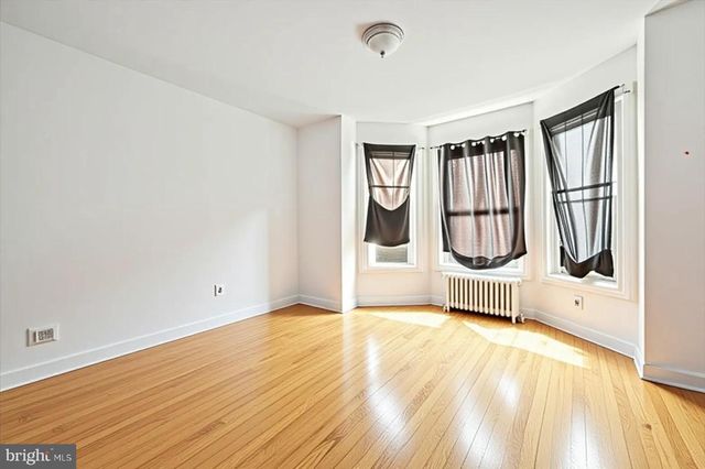 3833 PENNSGROVE ST, Philadelphia, PA 19104