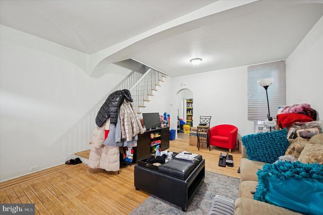 3833 PENNSGROVE ST, Philadelphia, PA 19104