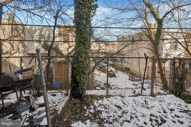 3833 PENNSGROVE ST, Philadelphia, PA 19104