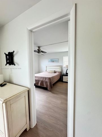 8300 Sunrise Lakes Blvd 212, Sunrise, FL 33322