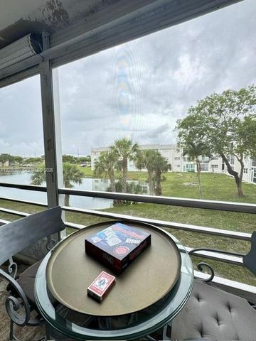 8300 Sunrise Lakes Blvd 212, Sunrise, FL 33322