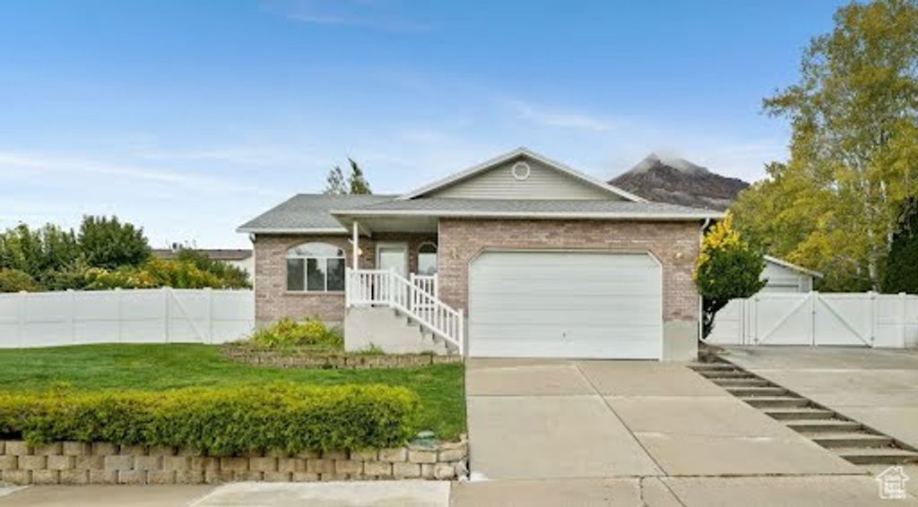 1161 E 200 N, Pleasant Grove, UT 84062
