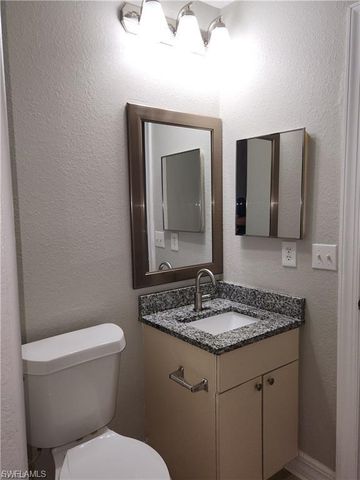 827 NE 23rd TER, Cape Coral, FL 33909