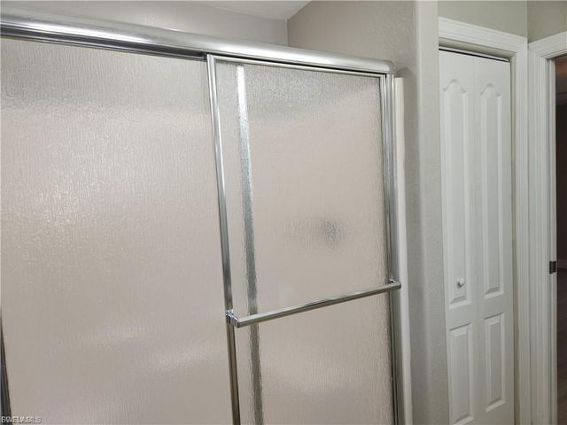 827 NE 23rd TER, Cape Coral, FL 33909