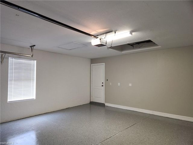 827 NE 23rd TER, Cape Coral, FL 33909