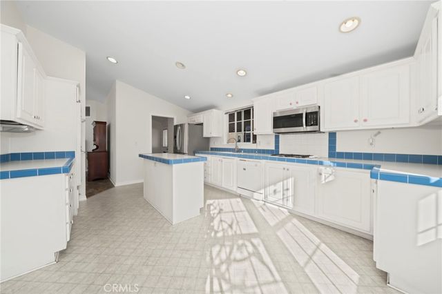 13202 Hoover 42, Westminster, CA 92683