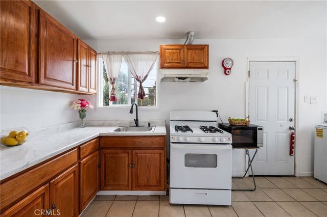 23702 Enola, Carson, CA 90745