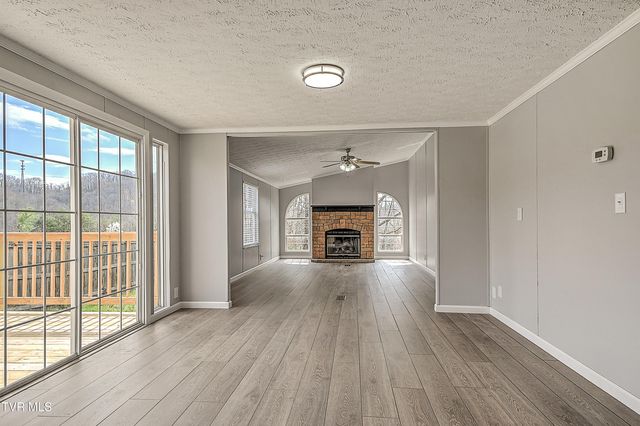 299 Roosevelt Avenue, Elizabethton, TN 37643