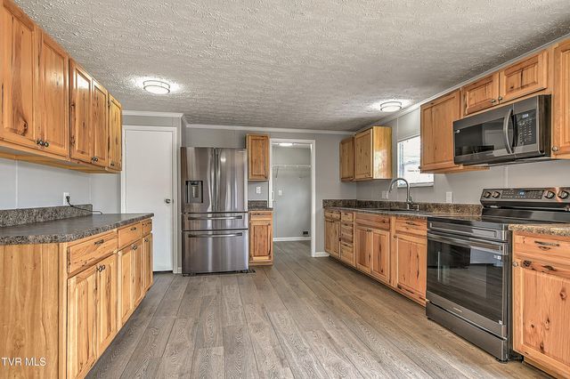 299 Roosevelt Avenue, Elizabethton, TN 37643