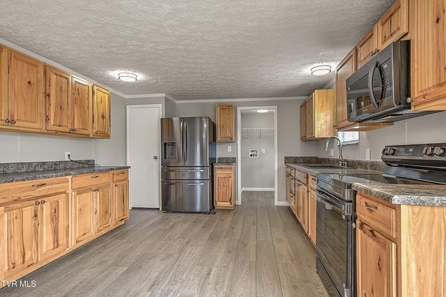 299 Roosevelt Avenue, Elizabethton, TN 37643