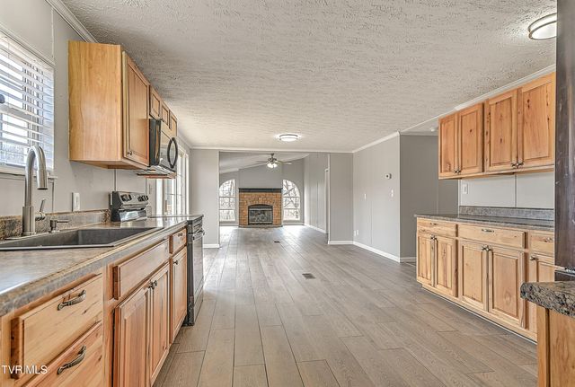 299 Roosevelt Avenue, Elizabethton, TN 37643