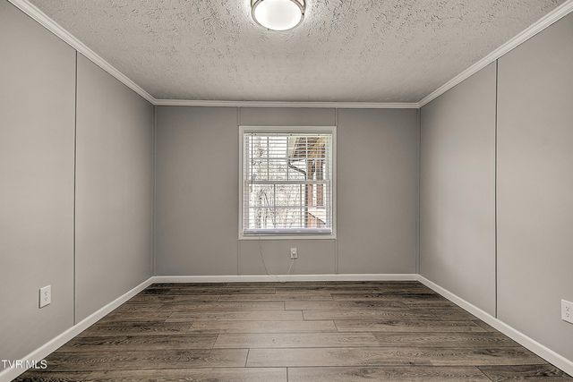 299 Roosevelt Avenue, Elizabethton, TN 37643