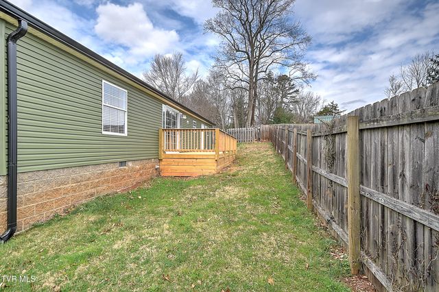 299 Roosevelt Avenue, Elizabethton, TN 37643