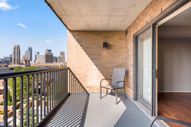 110 1st Avenue NE F704, Minneapolis, MN 55413