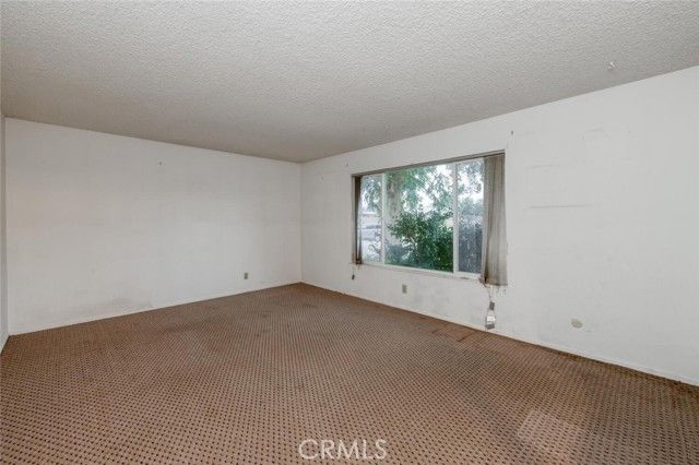 7353 N Bond, Fresno, CA 93720